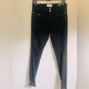 Frame black size 30